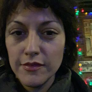 Meet your Posher, Ana
